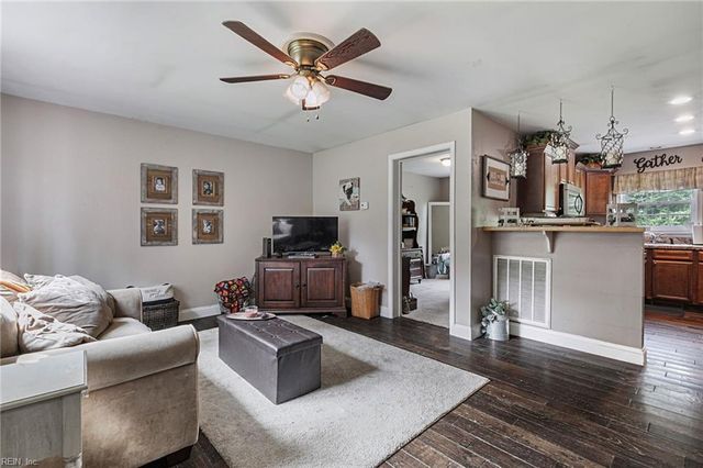 5494 T C Walker RD, Gloucester, VA 23061