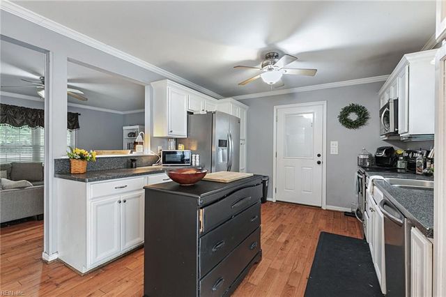 5494 T C Walker RD, Gloucester, VA 23061