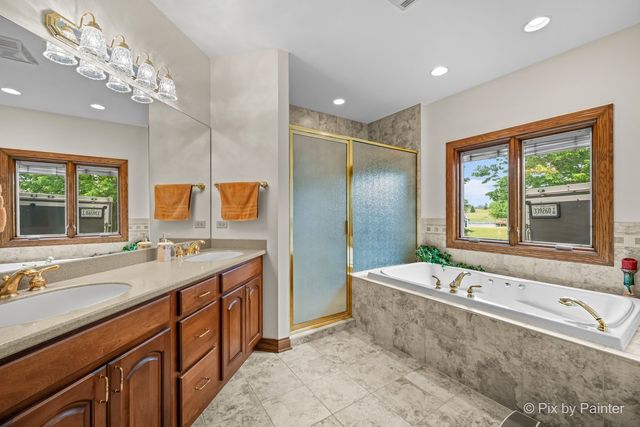 8316 Eagle Ridge, Spring Grove, IL 60081