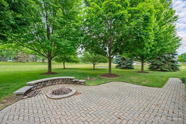 8316 Eagle Ridge, Spring Grove, IL 60081