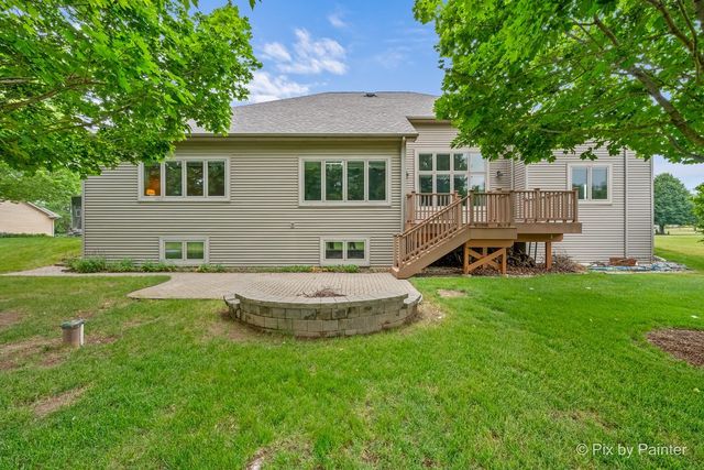 8316 Eagle Ridge, Spring Grove, IL 60081