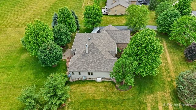 8316 Eagle Ridge, Spring Grove, IL 60081