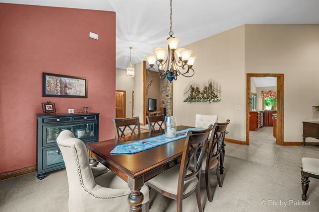 8316 Eagle Ridge, Spring Grove, IL 60081