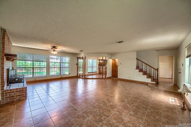 3035 Laura Lee Way, San Antonio, TX 78223