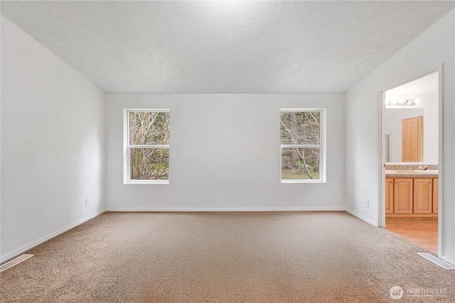 3633 SE Kowalski Lane, Port Orchard, WA 98367