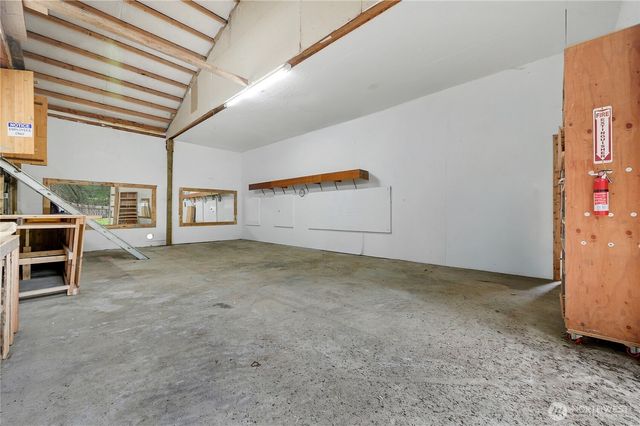 3633 SE Kowalski Lane, Port Orchard, WA 98367