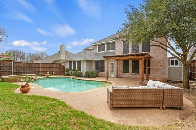 1803 Copper Leaf Drive, Corinth, TX 76210