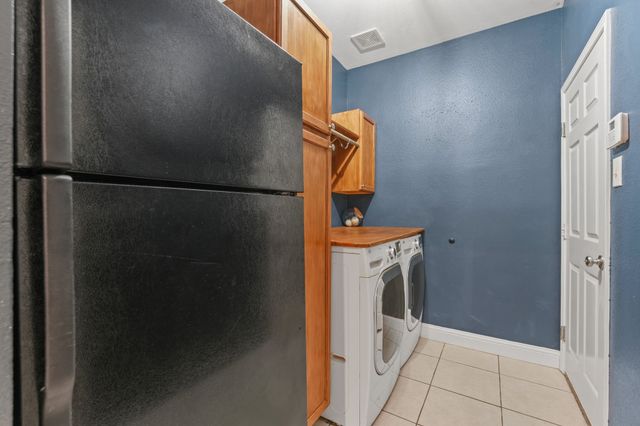 1803 Copper Leaf Drive, Corinth, TX 76210