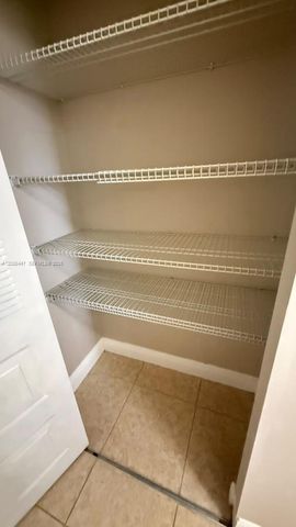 9641 Sunrise Lakes Boulevard 305, Sunrise, FL 33322