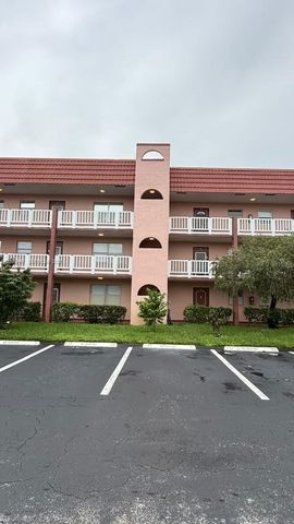 9641 Sunrise Lakes Boulevard 305, Sunrise, FL 33322