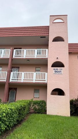 9641 Sunrise Lakes Boulevard 305, Sunrise, FL 33322