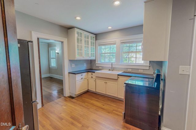 208 Forestwood Drive, Durham, NC 27707