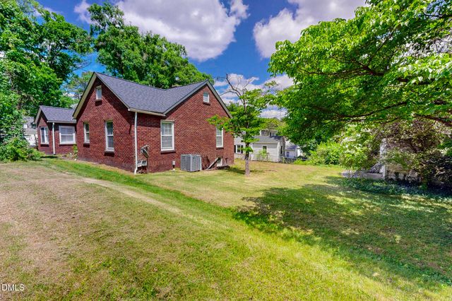 208 Forestwood Drive, Durham, NC 27707