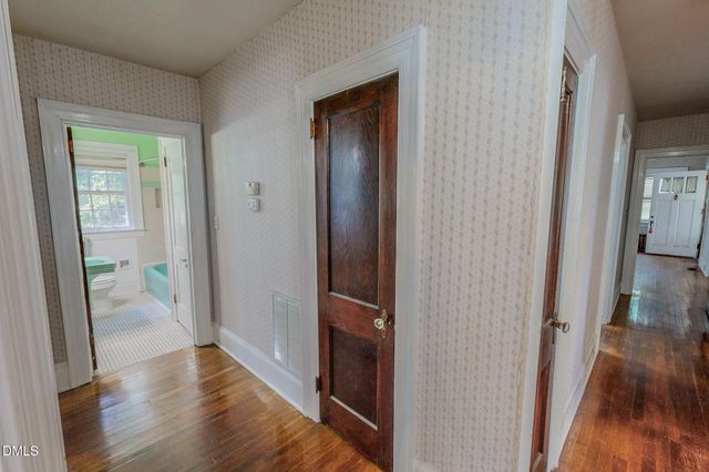 208 Forestwood Drive, Durham, NC 27707