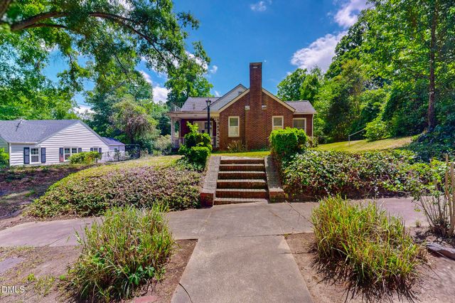 208 Forestwood Drive, Durham, NC 27707