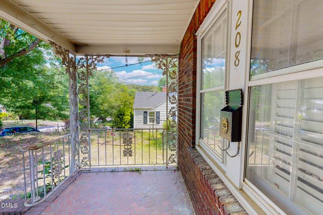208 Forestwood Drive, Durham, NC 27707