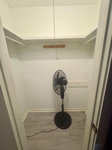 206 W Kingsway, Overton, TX 75684