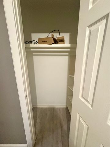 206 W Kingsway, Overton, TX 75684