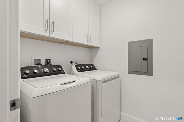 100 New England Avenue, Fairfield, CT 06824