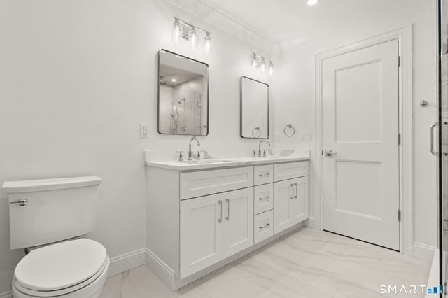 100 New England Avenue, Fairfield, CT 06824