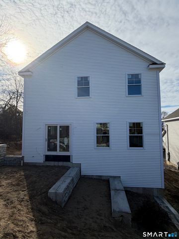 100 New England Avenue, Fairfield, CT 06824