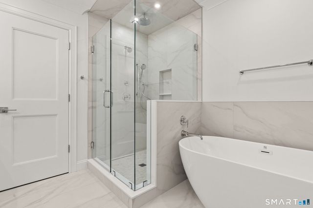 100 New England Avenue, Fairfield, CT 06824