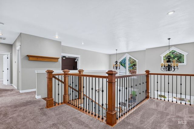 10466 W Sultana Lane, Garden City, ID 83616