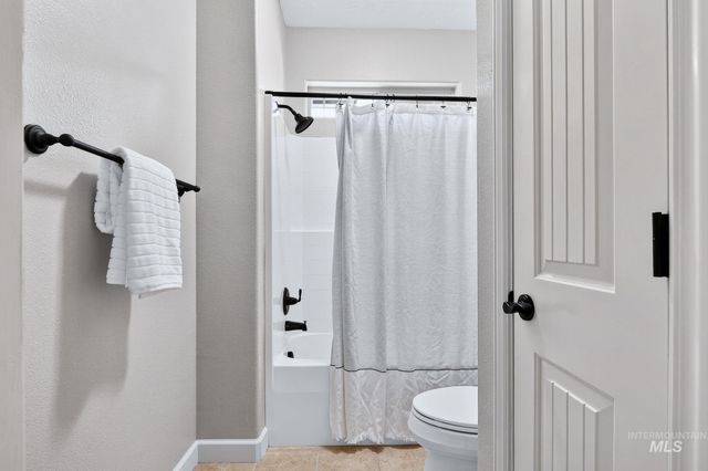 10466 W Sultana Lane, Garden City, ID 83616