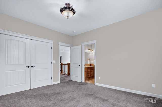 10466 W Sultana Lane, Garden City, ID 83616