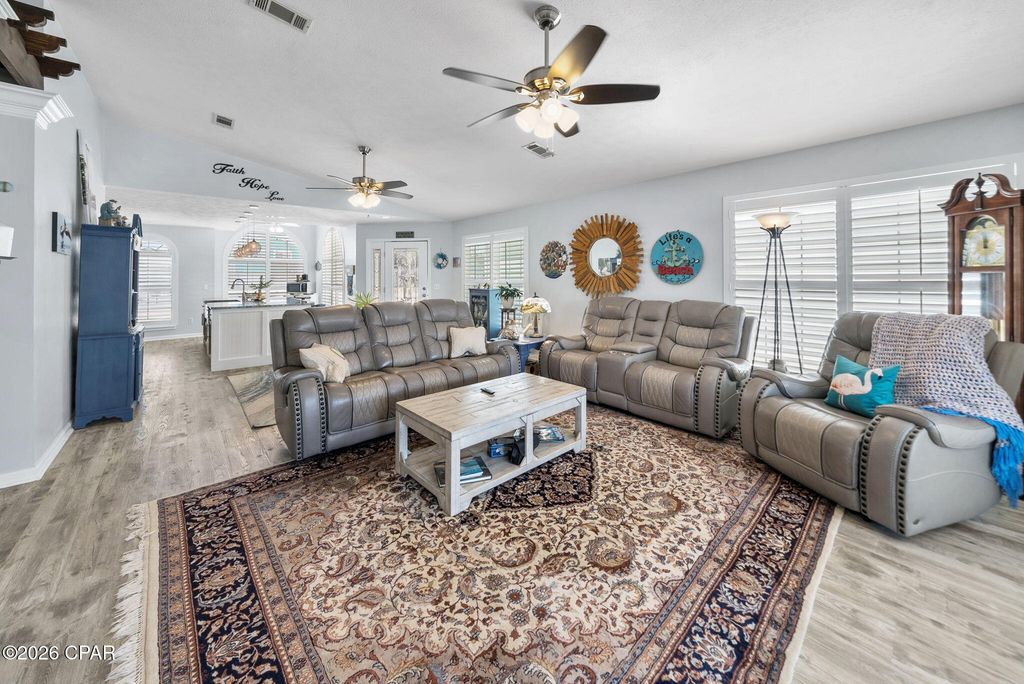 Image 7 of property listing at 7016 S Lagoon Drive, Panama City Beach, FL 32408