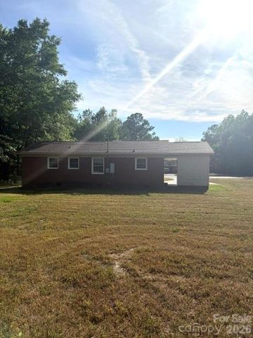 5325 Old Branch Road, Fort Lawn, SC 29714