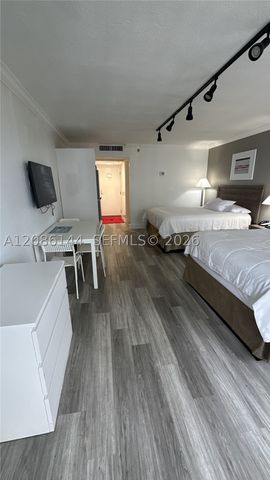19201 Collins Ave 1119, Sunny Isles Beach, FL 33160