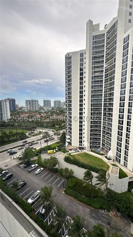 19201 Collins Ave 1119, Sunny Isles Beach, FL 33160