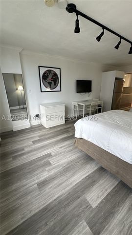 19201 Collins Ave 1119, Sunny Isles Beach, FL 33160
