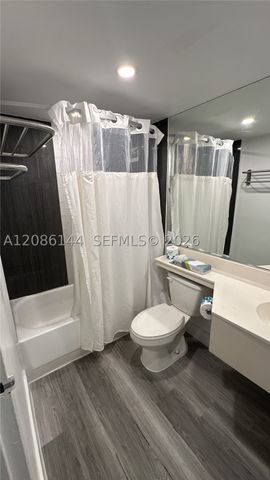19201 Collins Ave 1119, Sunny Isles Beach, FL 33160