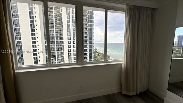 19201 Collins Ave 1119, Sunny Isles Beach, FL 33160