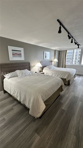 19201 Collins Ave 1119, Sunny Isles Beach, FL 33160