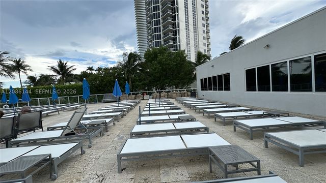 19201 Collins Ave 1119, Sunny Isles Beach, FL 33160