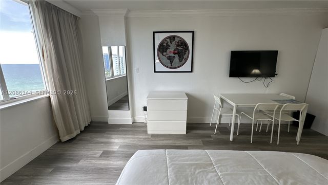19201 Collins Ave 1119, Sunny Isles Beach, FL 33160