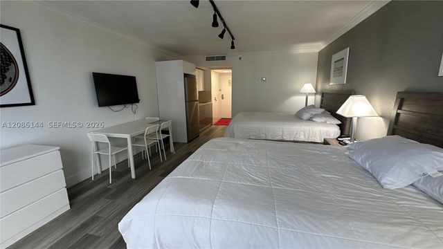 19201 Collins Ave 1119, Sunny Isles Beach, FL 33160