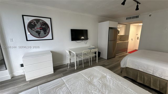 19201 Collins Ave 1119, Sunny Isles Beach, FL 33160