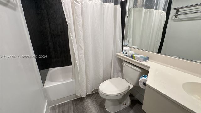 19201 Collins Ave 1119, Sunny Isles Beach, FL 33160