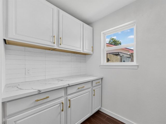 911 Golden West Drive, Katy, TX 77450