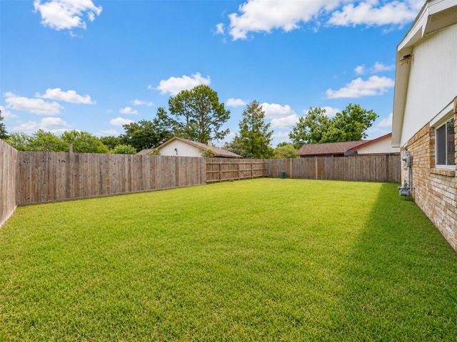 911 Golden West Drive, Katy, TX 77450