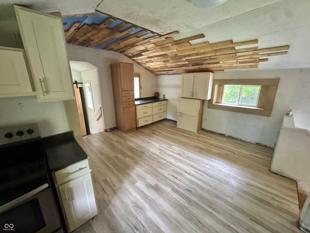 213 N State Road 67 S, Martinsville, IN 46151