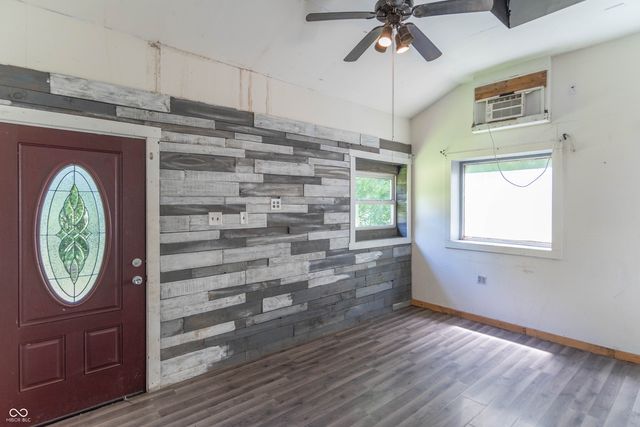 213 N State Road 67 S, Martinsville, IN 46151