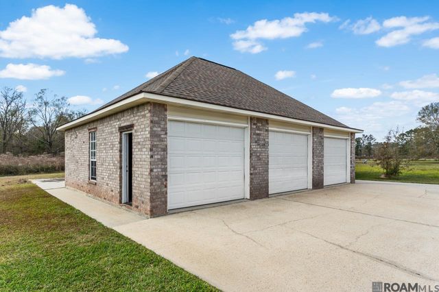 26355 Clyde Blount Rd, Livingston, LA 70754