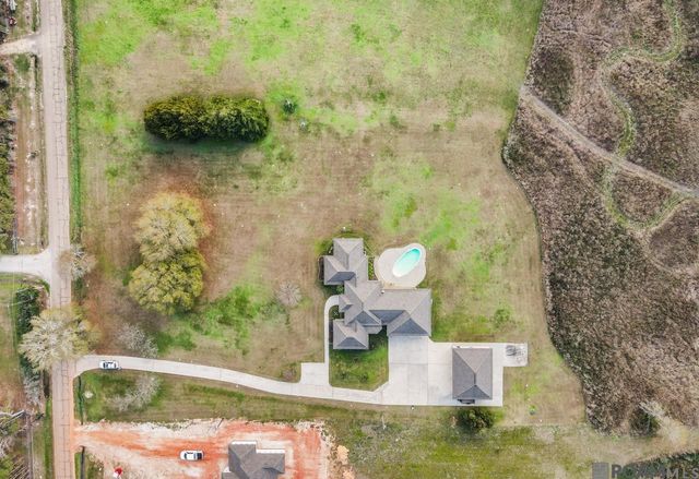 26355 Clyde Blount Rd, Livingston, LA 70754