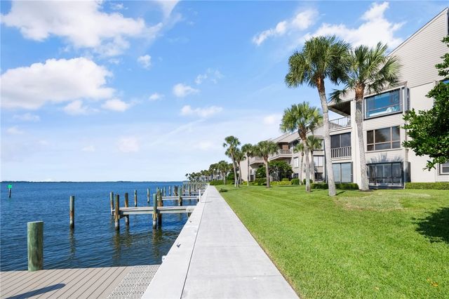 1860 Bay Road 104E, Vero Beach, FL 32963