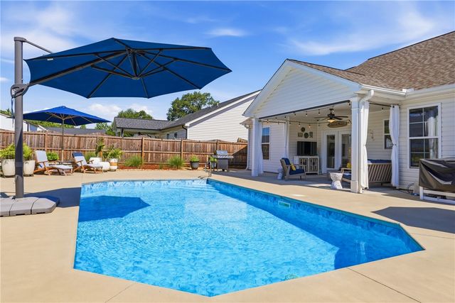 119 Lily Way, Lyman, SC 29365